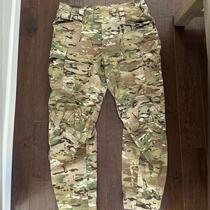 Crye Precision. G3 All Weather Pant. Size 38L. Brand new